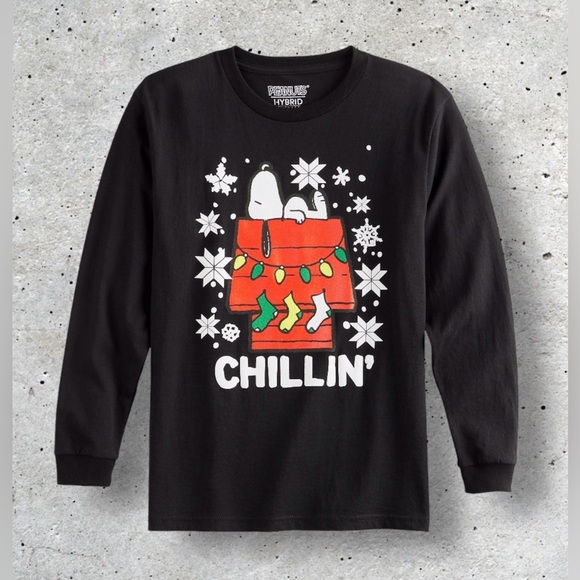 Hybrid Apparel Other - NWOT Hybrid Apparel Peanuts Snoopy Snow Chillin LS Graphic Tee
